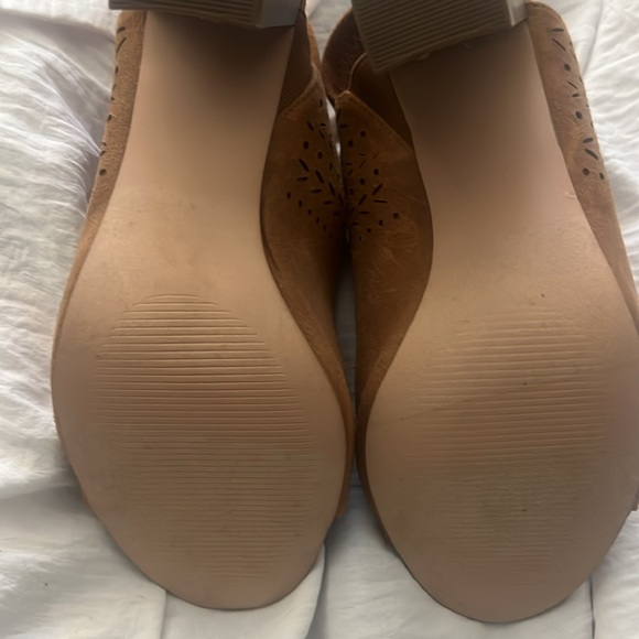 OXO BROWN SUEDE OPEN-TOE HEELS. NEW NEVER WORN. SIZE 8. Super Cute 🥰 - Picture 7 of 10